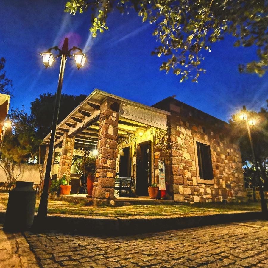 Akvaryum Hotel Bozcaada Exterior foto